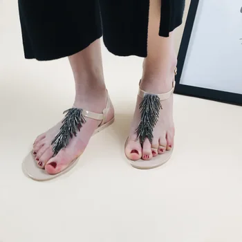 אירופאי ואמריקאי קיץ חדשה ציצית קריסטל נעלי ג ' לי נמוך העקב שטוח התחתונה אדרה סנדלים לנשים