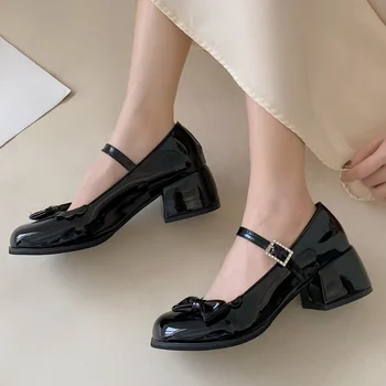 נעלי נשים 2023 אופנה באביב ובסתיו נשים משאבות מרי ג ' יין RoundToe מילה אחת אבזם פרפר-קשר נצנצים נעלי נשים
