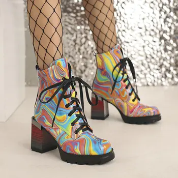 קשת צבעונית עיצוב בהיר שרוכים פאנק הגותי, סגנון רחוב בנות נעליים בלוק עקבים גבוהים קרסול מגפי רכיבה החורף מידה 44
